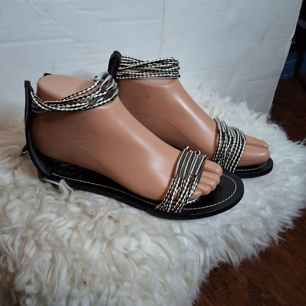 Tory Burch Braided Rope Metal Flat Sandals Black White Ankle Strap 6 - Picture 4 of 12
